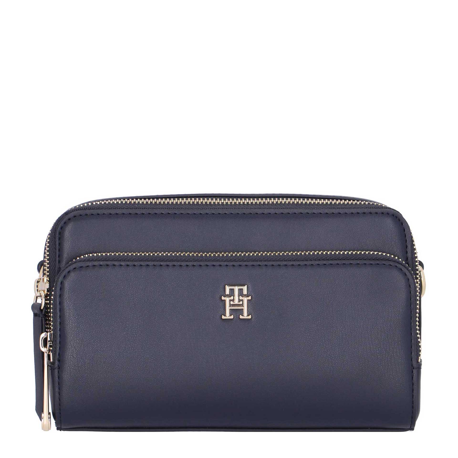 Tommy Hilfiger Iconic Tommy Camera Bag aus recyceltem Material