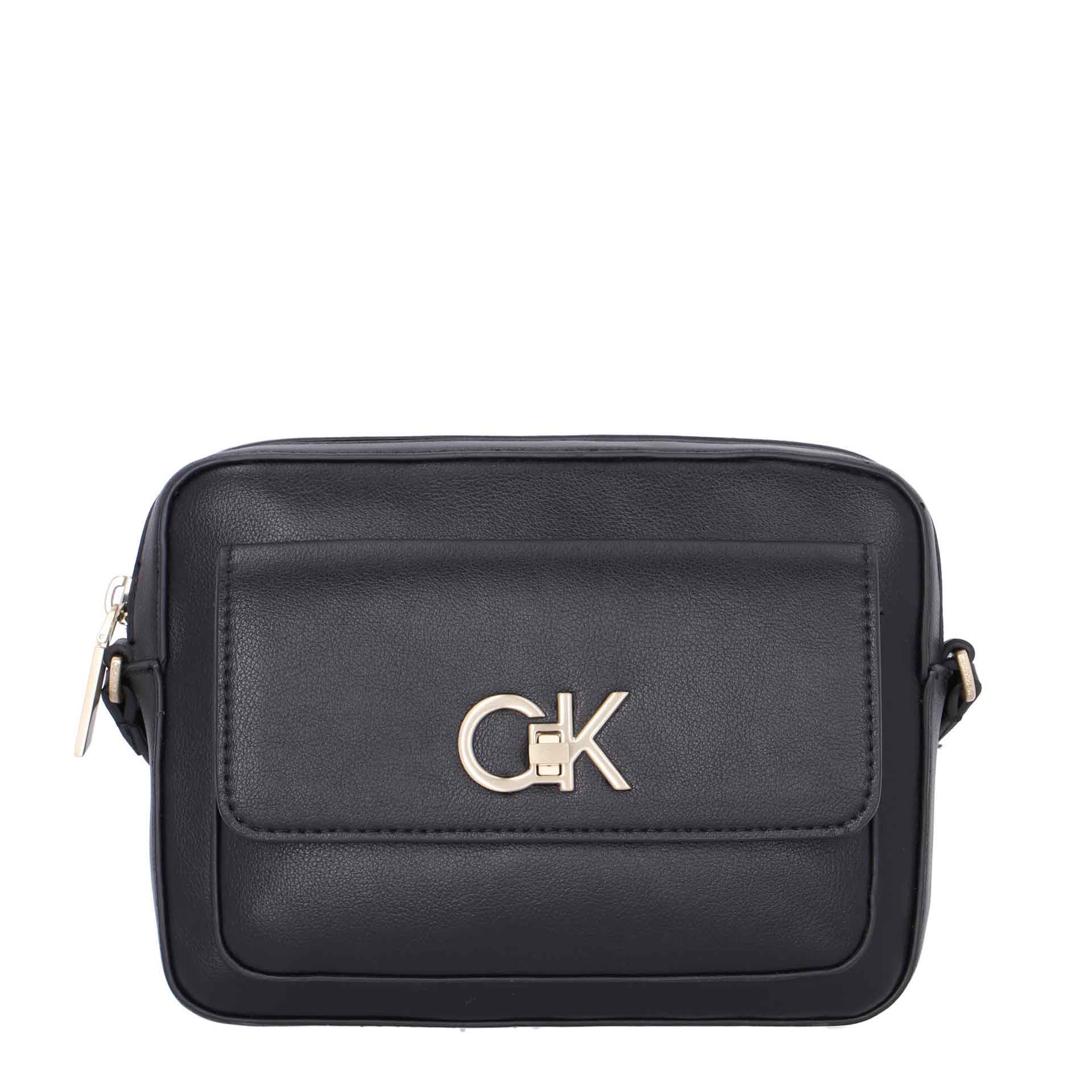 Calvin Klein Re-Lock Camera Bag aus recyceltem Material black